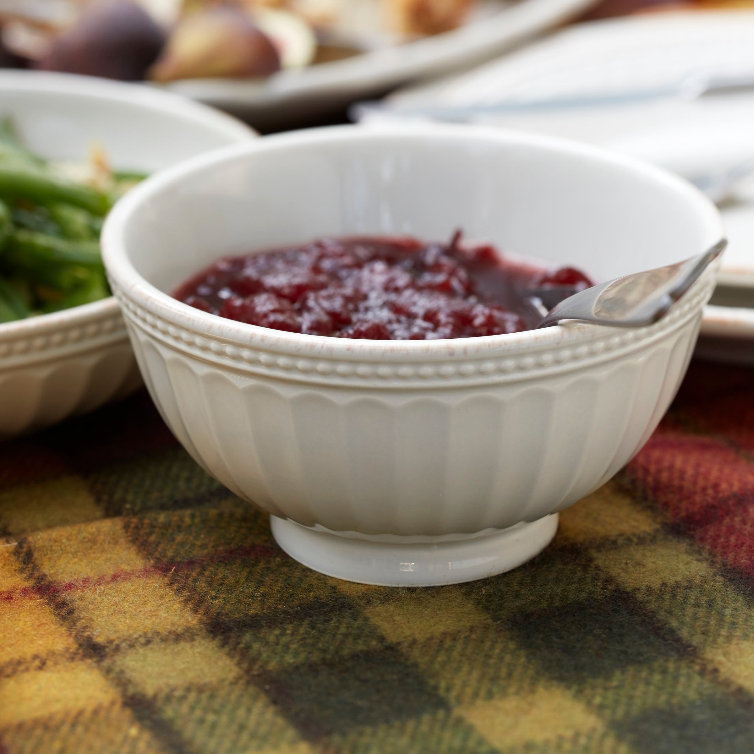 French Perle Groove 12-Piece Place Setting