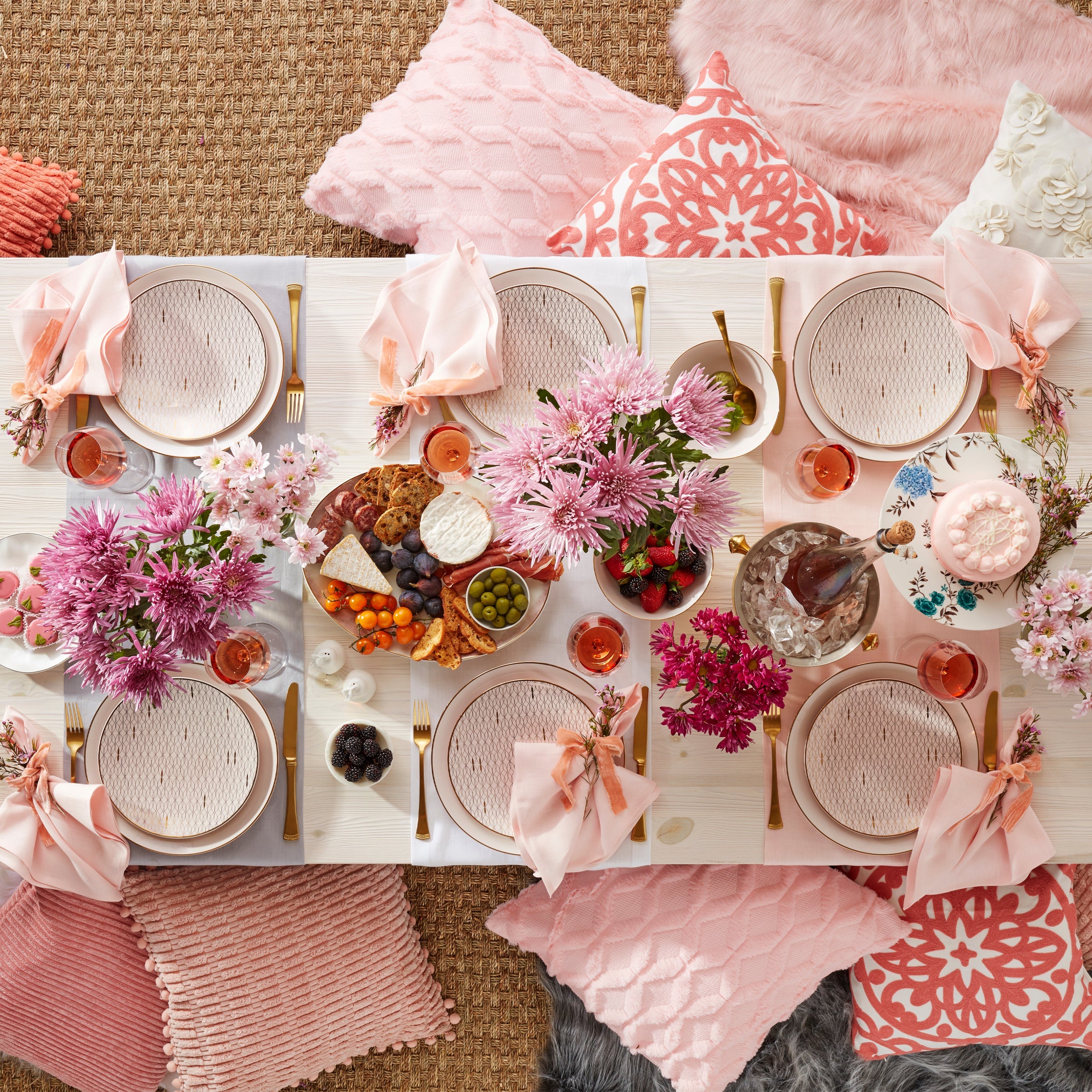 Trianna Blush 12-Piece Dinnerware Set