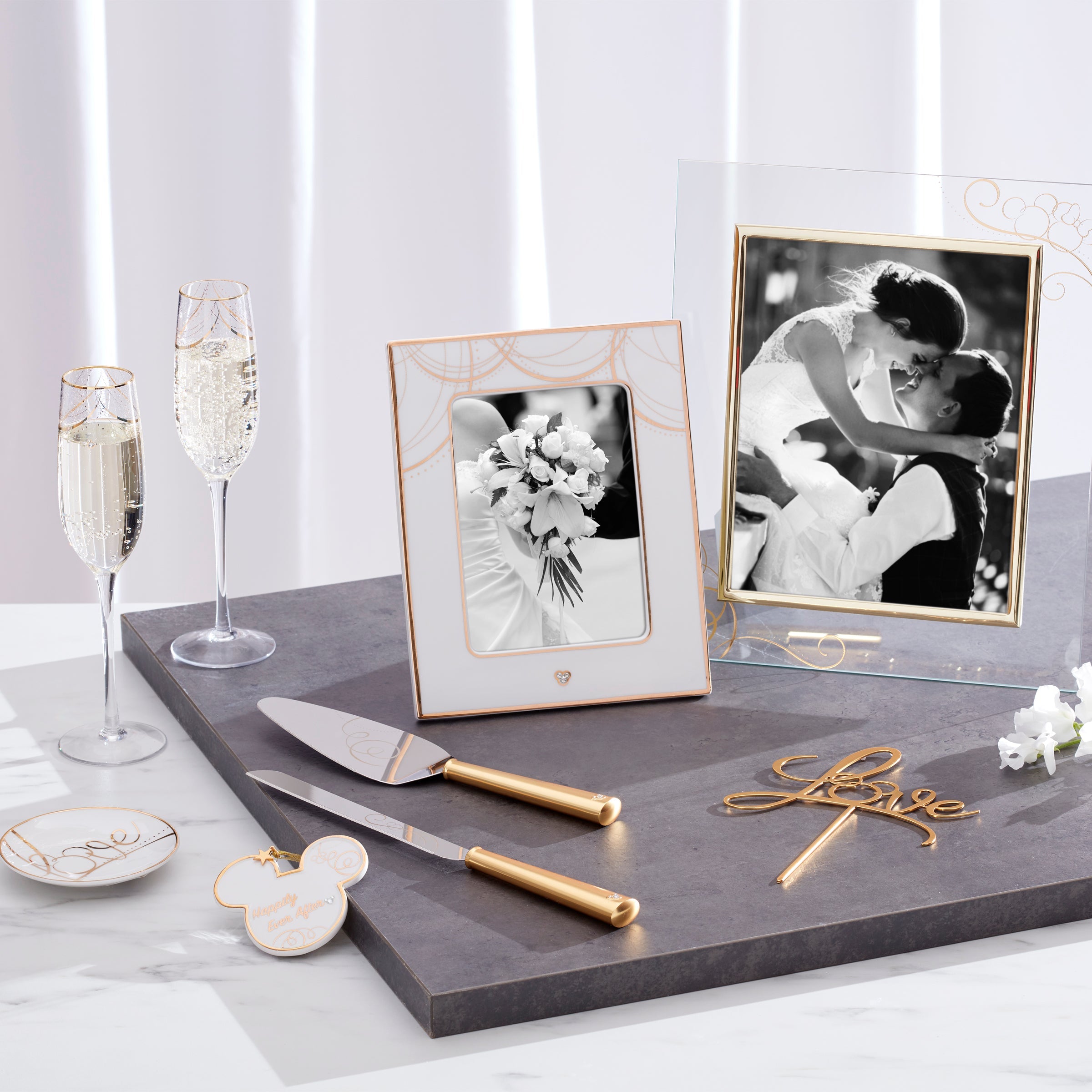 "Disney Bridal 8""x10"" Frame"