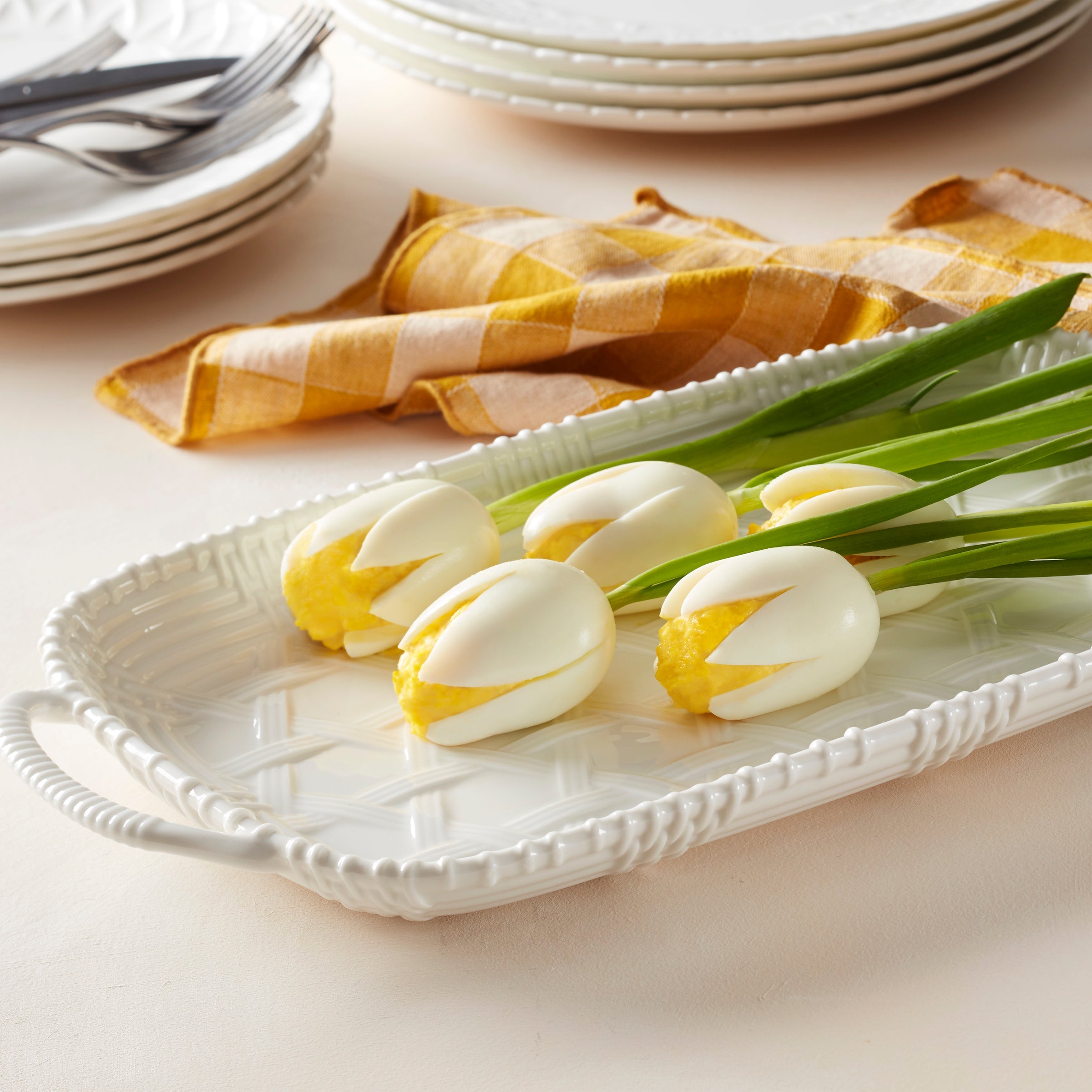 Wicker Creek Handled Tray