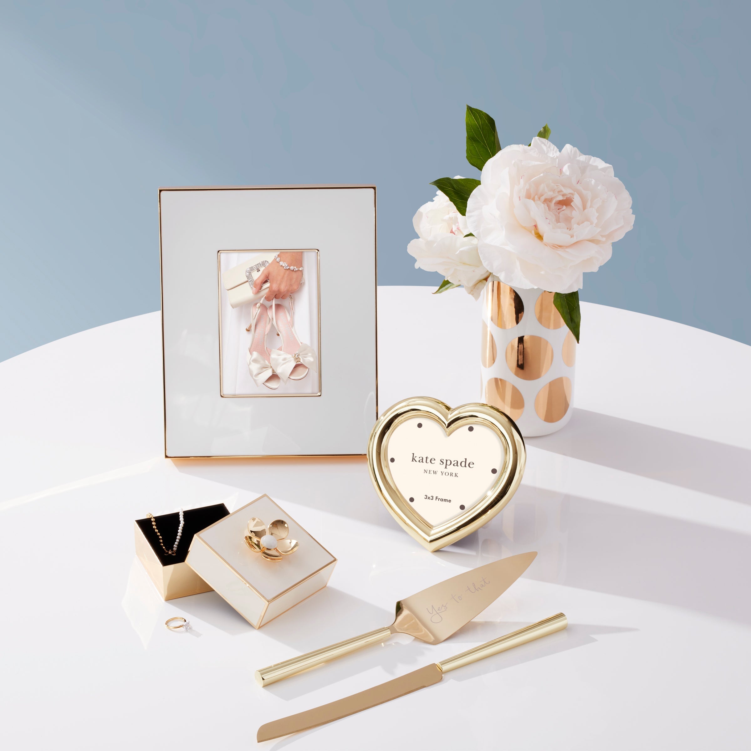 Charmed Life Gold Heart Frame